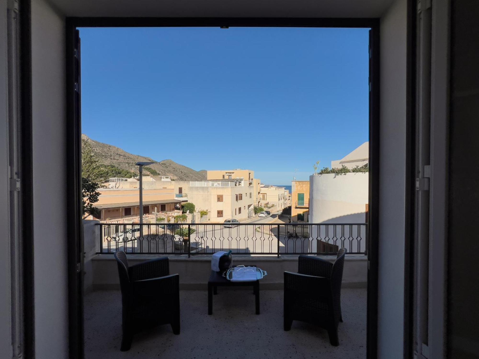 Ponente & Maestro Rooms Ilha de Ilha de Favignana Exterior foto